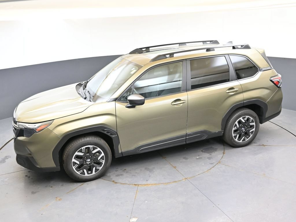 Certified 2025 Subaru Forester Premium AWD/4WD image 38