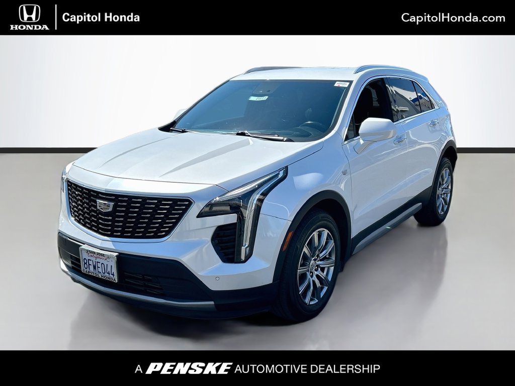 Used 2019 Cadillac XT4 Premium Luxury w/ Technology Package AWD/4WD image 1