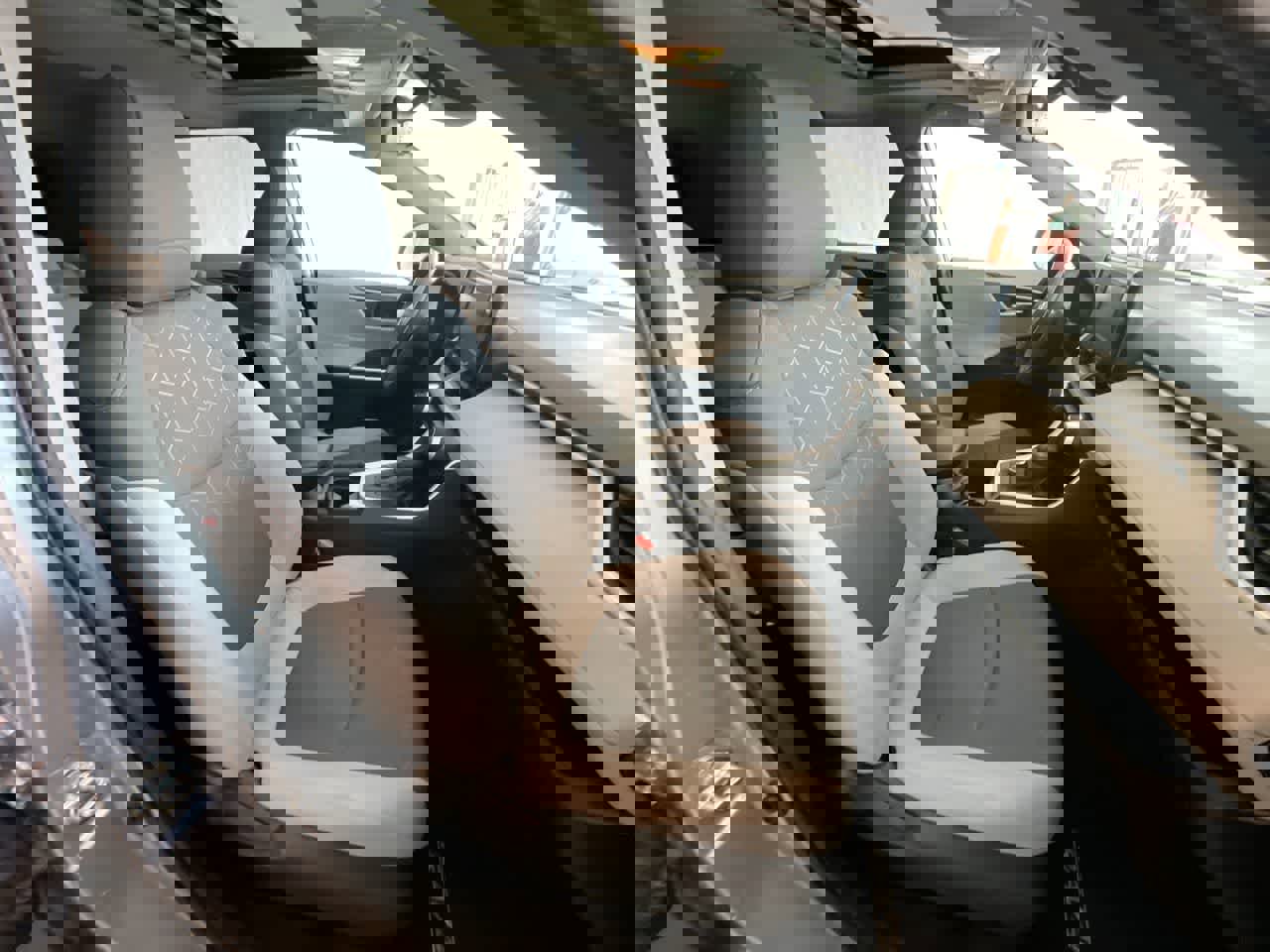 Certified 2021 Toyota RAV4 XLE w/ Convenience Package image 25