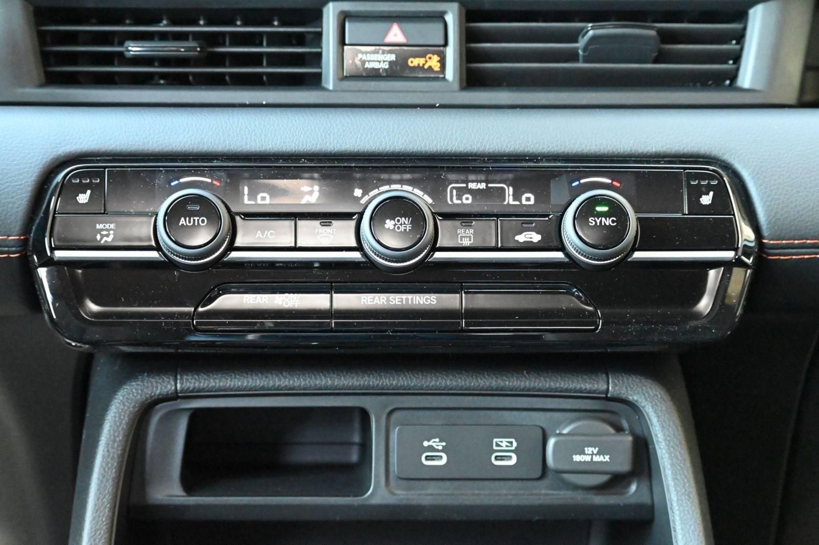 New 2026 Honda Pilot Sport image 26