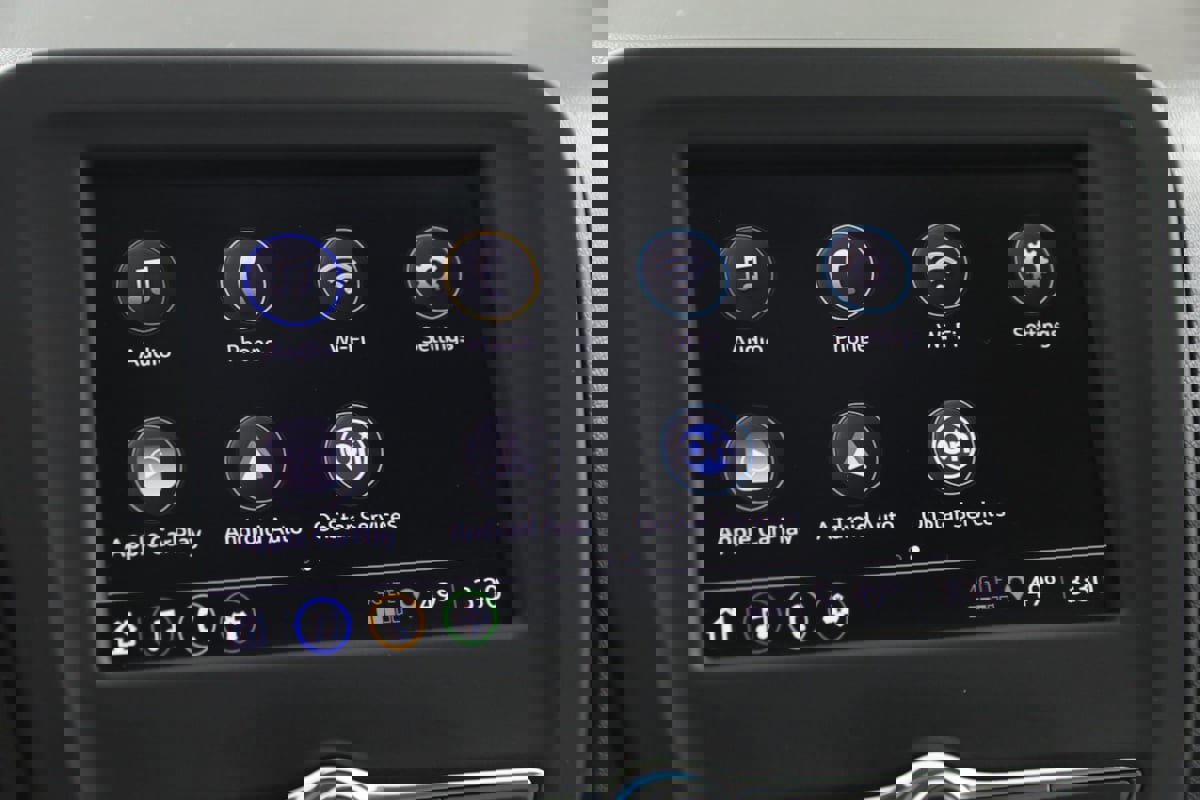 Used 2023 Chevrolet Equinox LT image 28