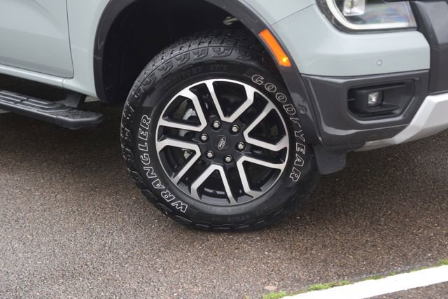 Used 2024 Ford Ranger Lariat w/ FX4 Off-Road Package AWD/4WD image 31