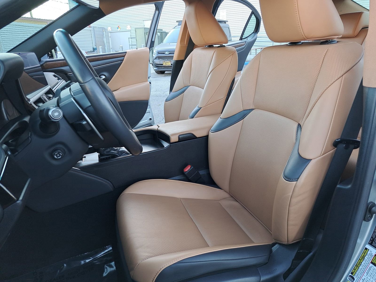 Used 2023 Lexus ES 350 w/ Premium Package image 14