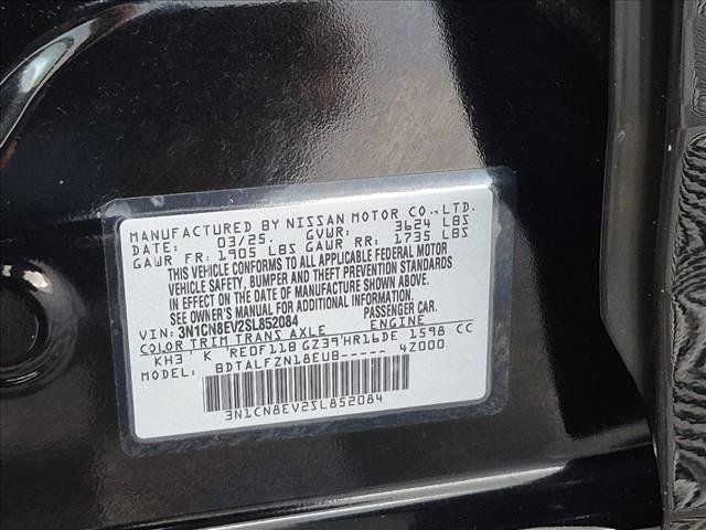 Used 2025 Nissan Versa SV FWD image 27