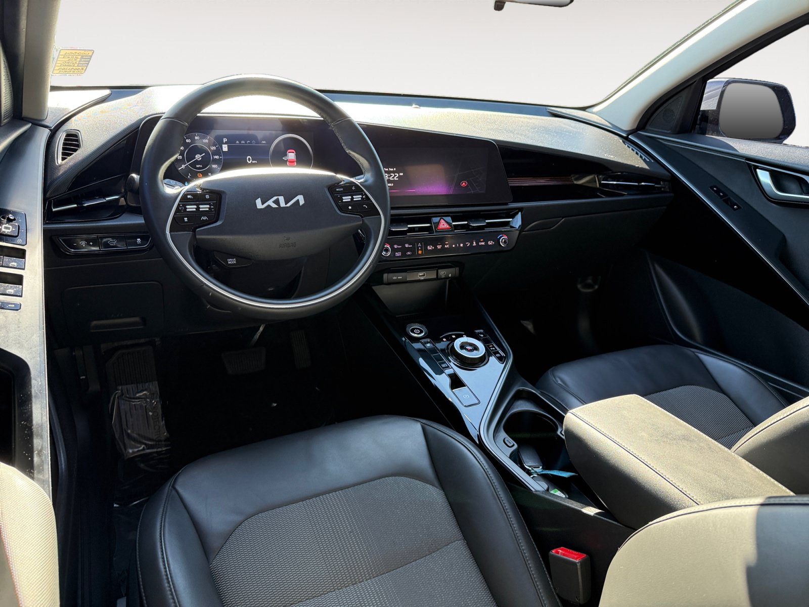 Used 2024 Kia Niro Wind FWD image 15