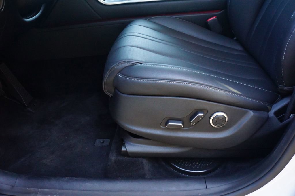 New 2025 Genesis GV80 2.5T Select image 15