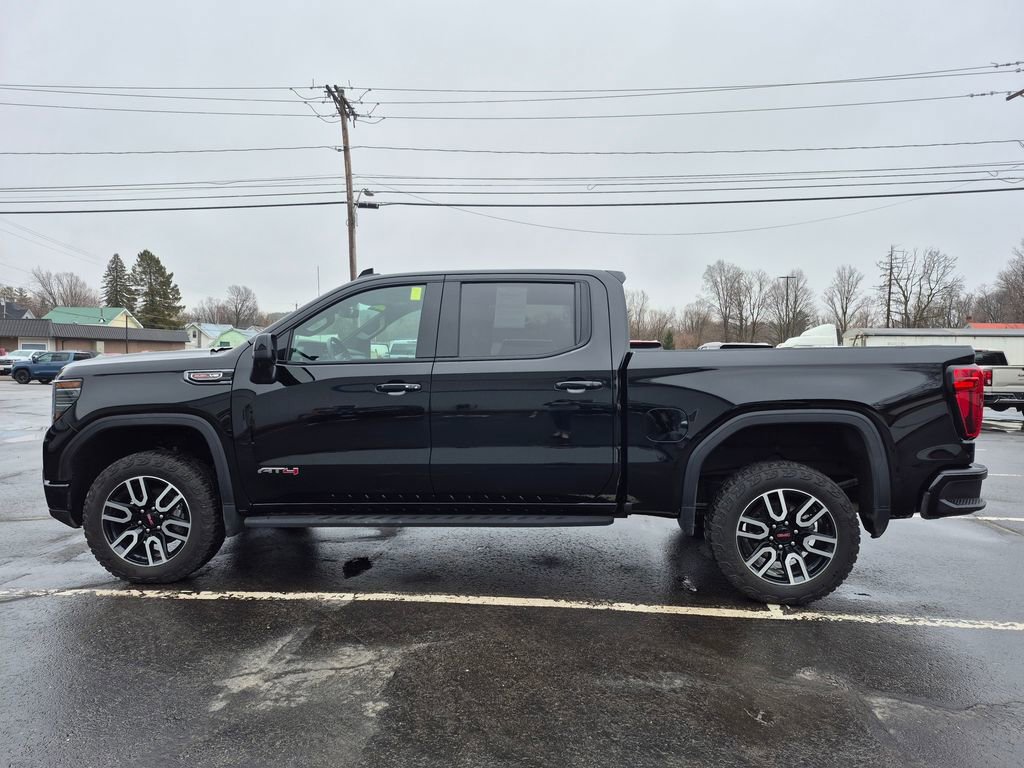 Used 2024 GMC Sierra 1500 AT4 w/ AT4 Premium Package image 8