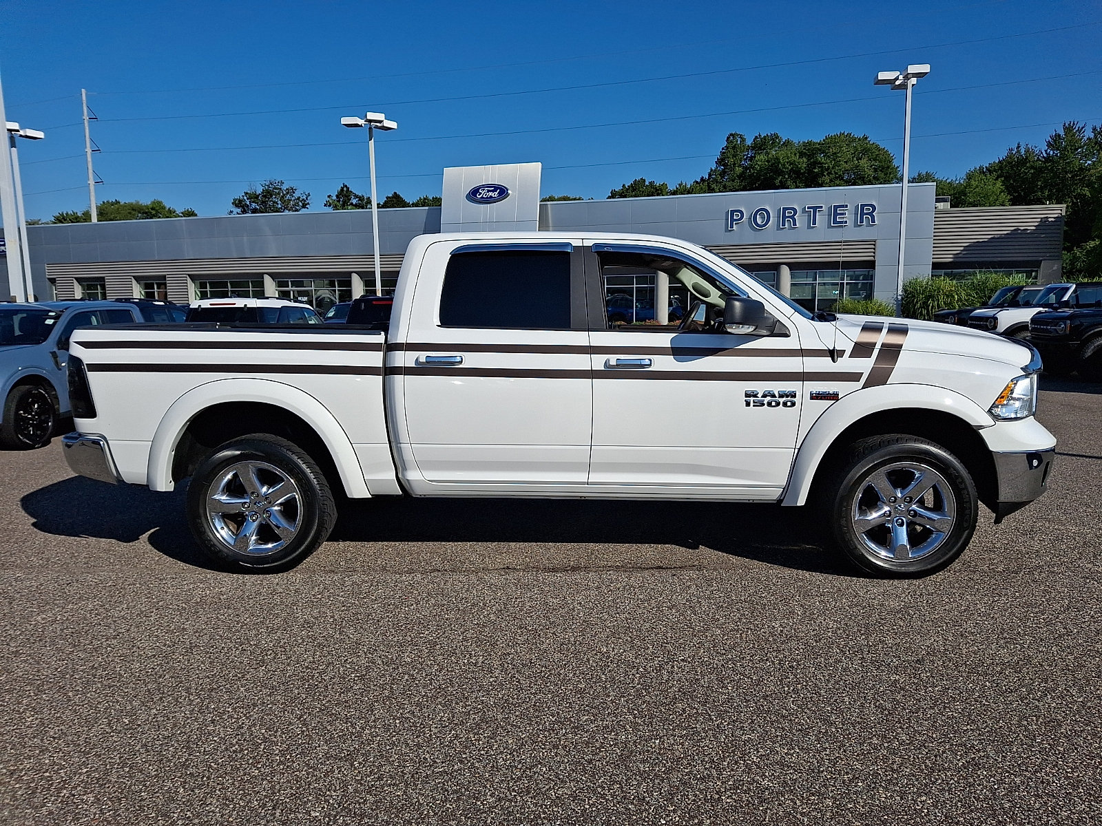 Used 2018 RAM 1500 Big Horn AWD/4WD image 12