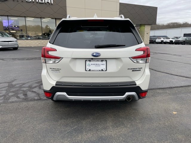 Used 2023 Subaru Forester Touring image 6
