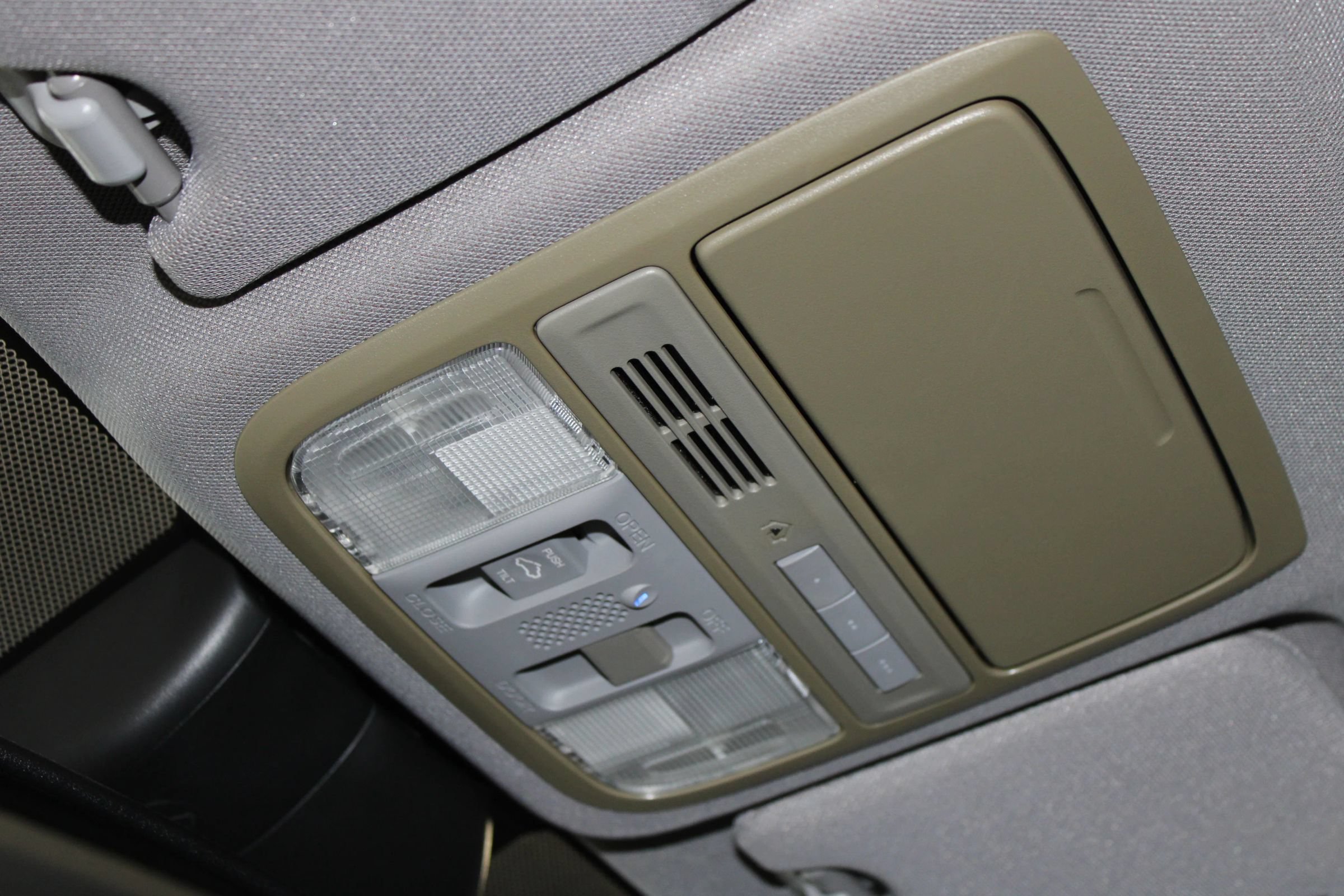 Used 2014 Honda Accord EX-L image 29