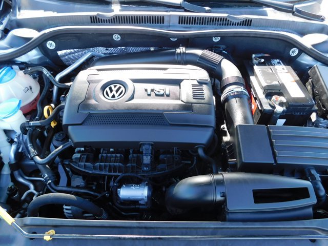 Used 2017 Volkswagen Jetta Sport FWD image 29