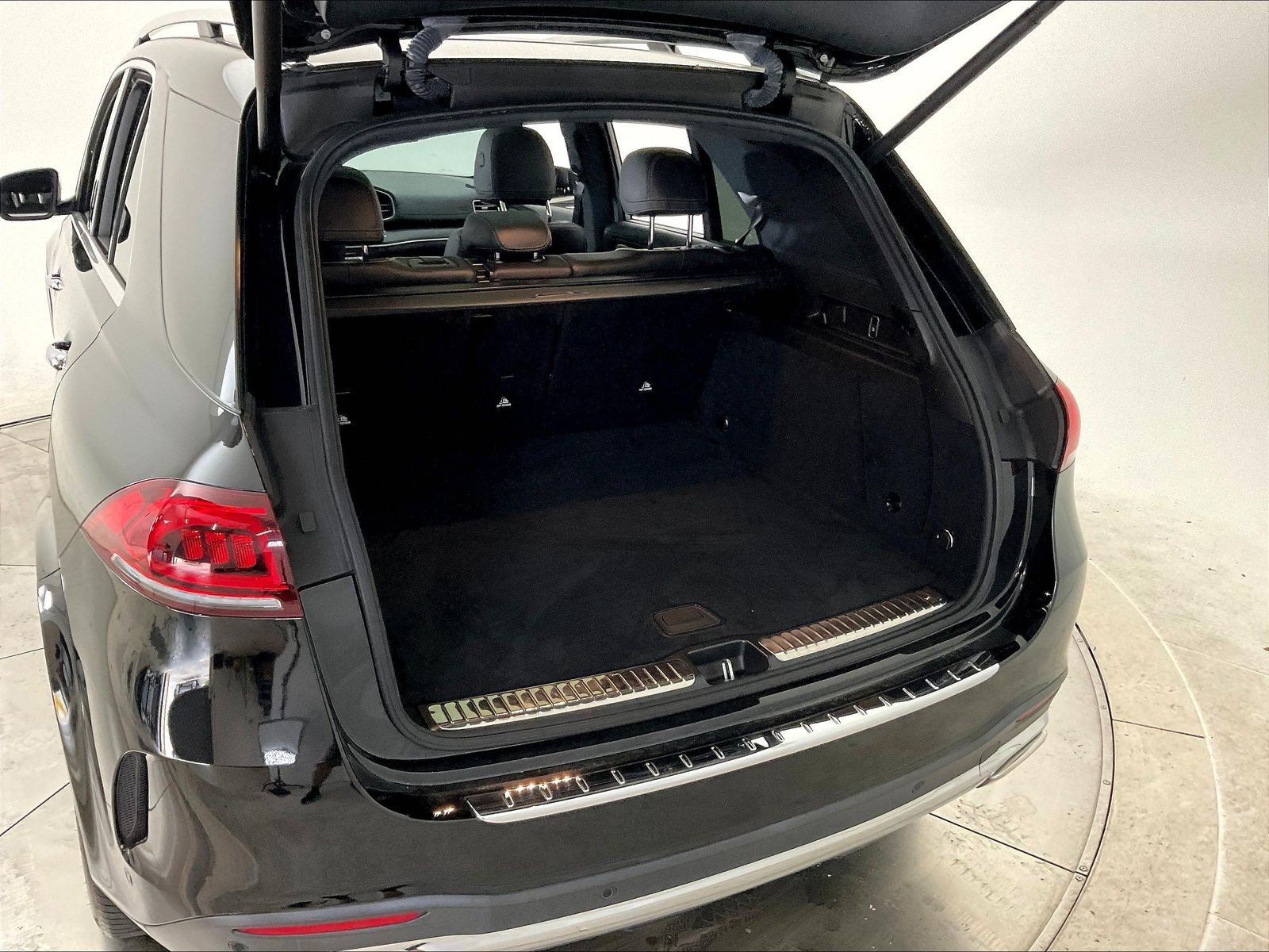 Certified 2023 Mercedes-Benz GLE 580 4MATIC image 40
