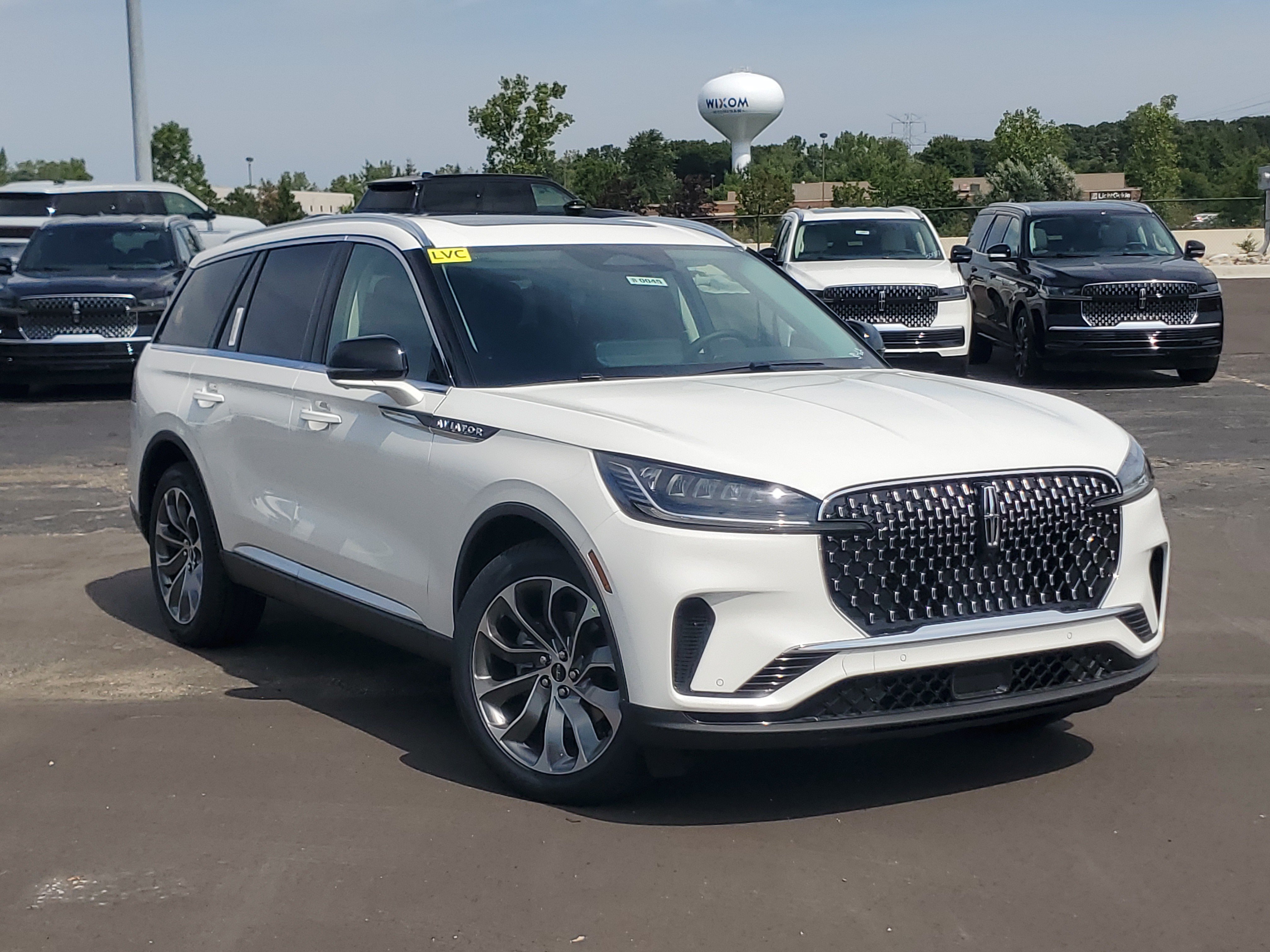New 2027 Lincoln Aviator AWD