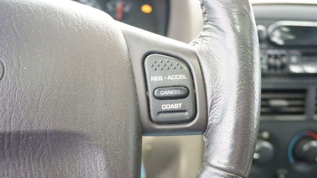 Used 2000 Jeep Grand Cherokee Laredo image 26