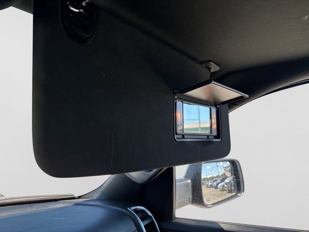 Used 2012 Dodge Grand Caravan SXT FWD image 11