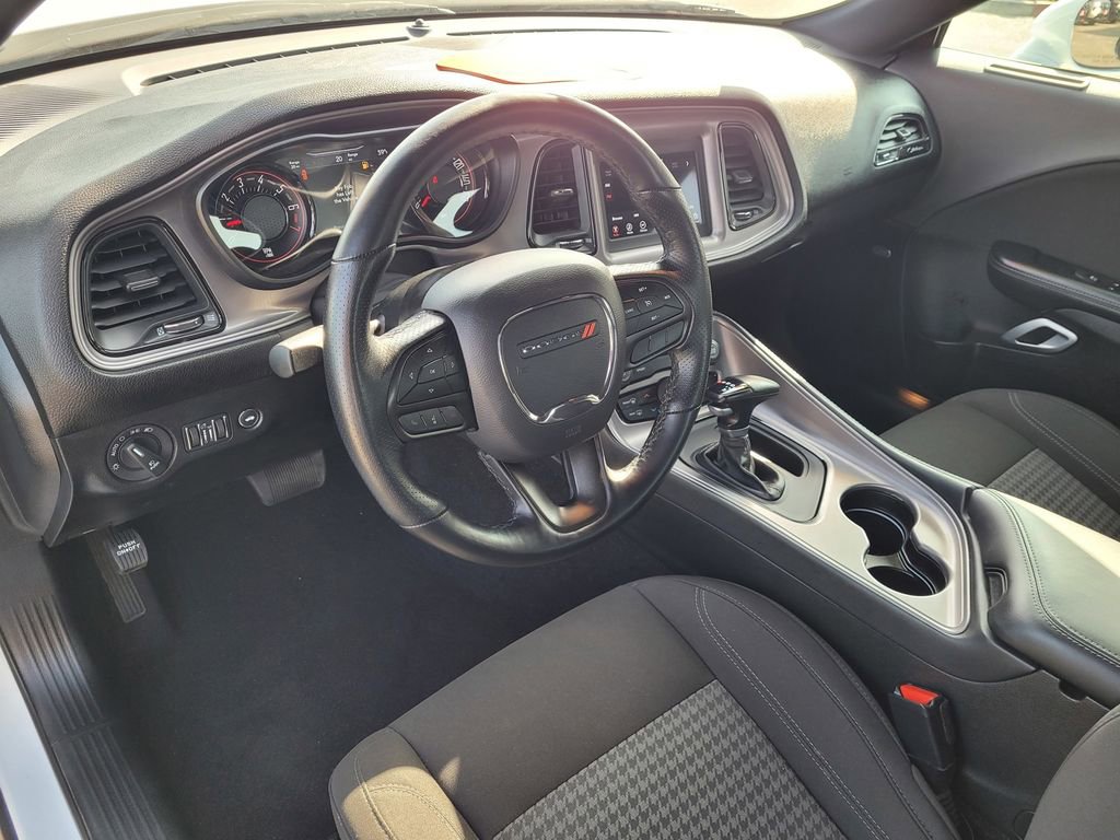 Used 2023 Dodge Challenger SXT w/ Blacktop Package image 7
