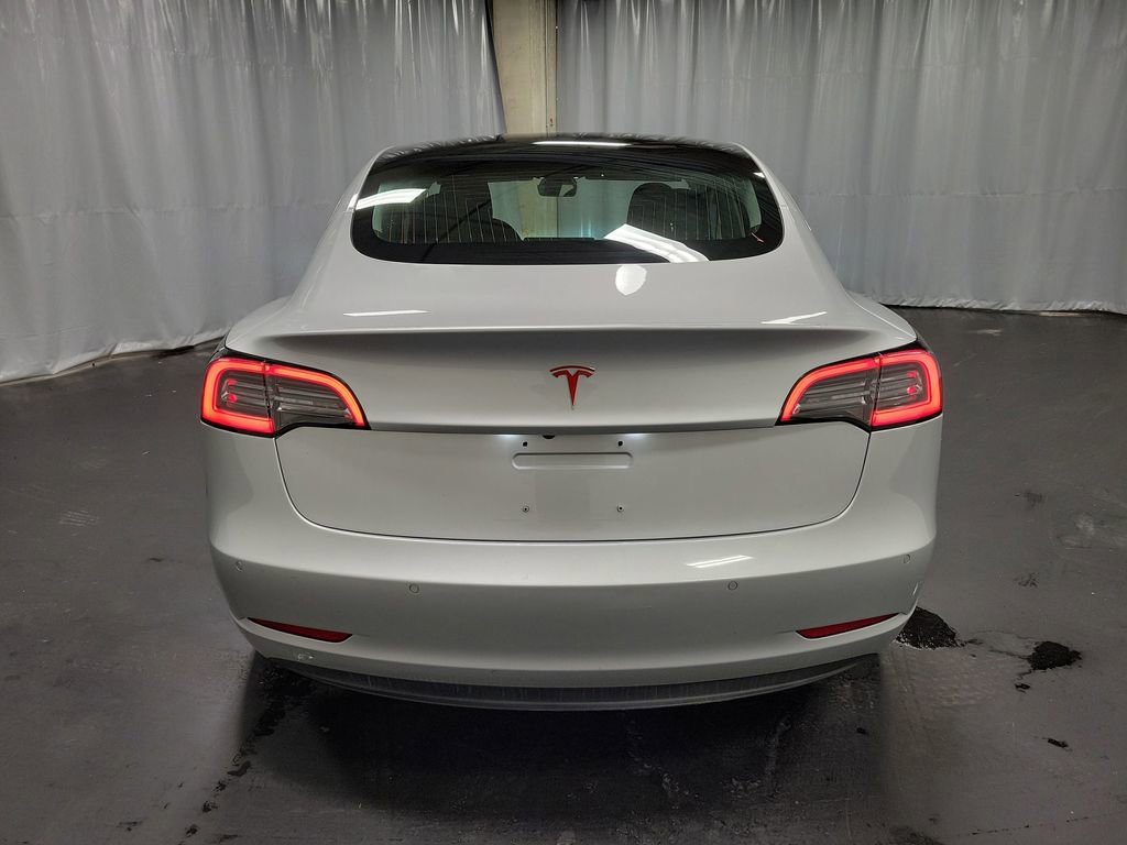 Used 2018 Tesla Model 3 Long Range image 8