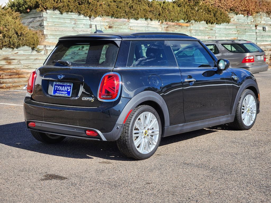 Used 2023 MINI Cooper SE image 3