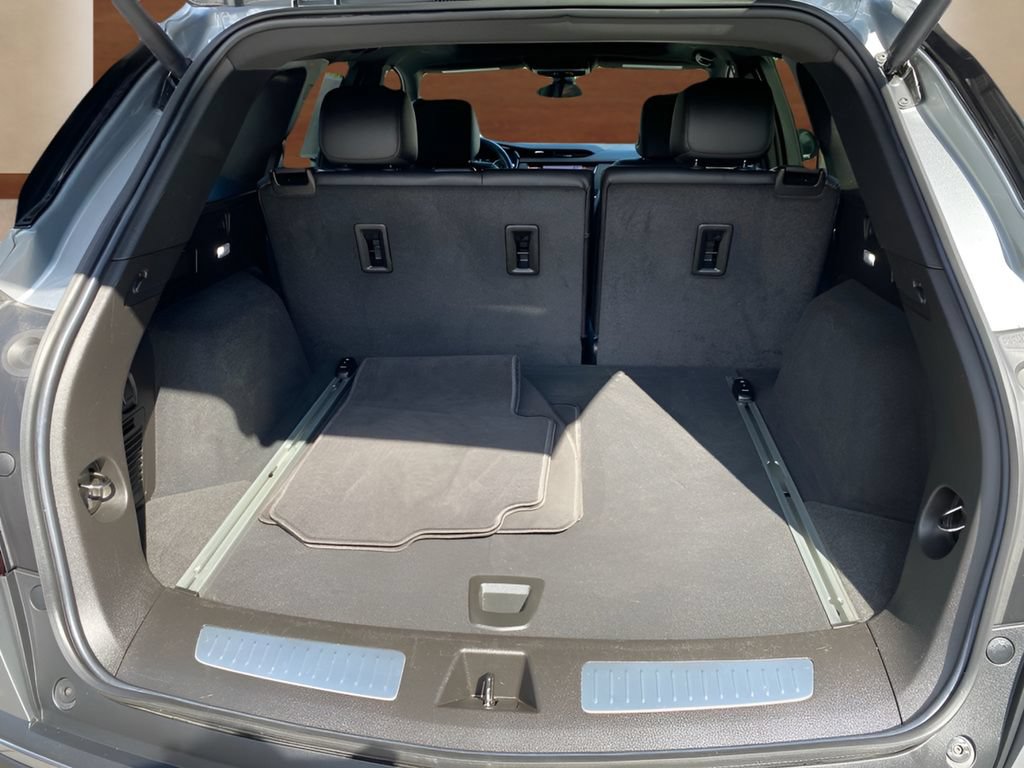 Certified 2024 Cadillac XT5 Premium Luxury AWD/4WD image 10