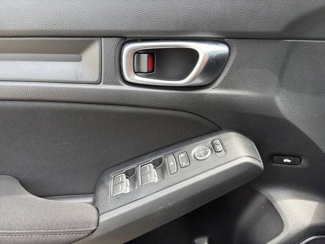 Used 2022 Honda Civic Sport image 5