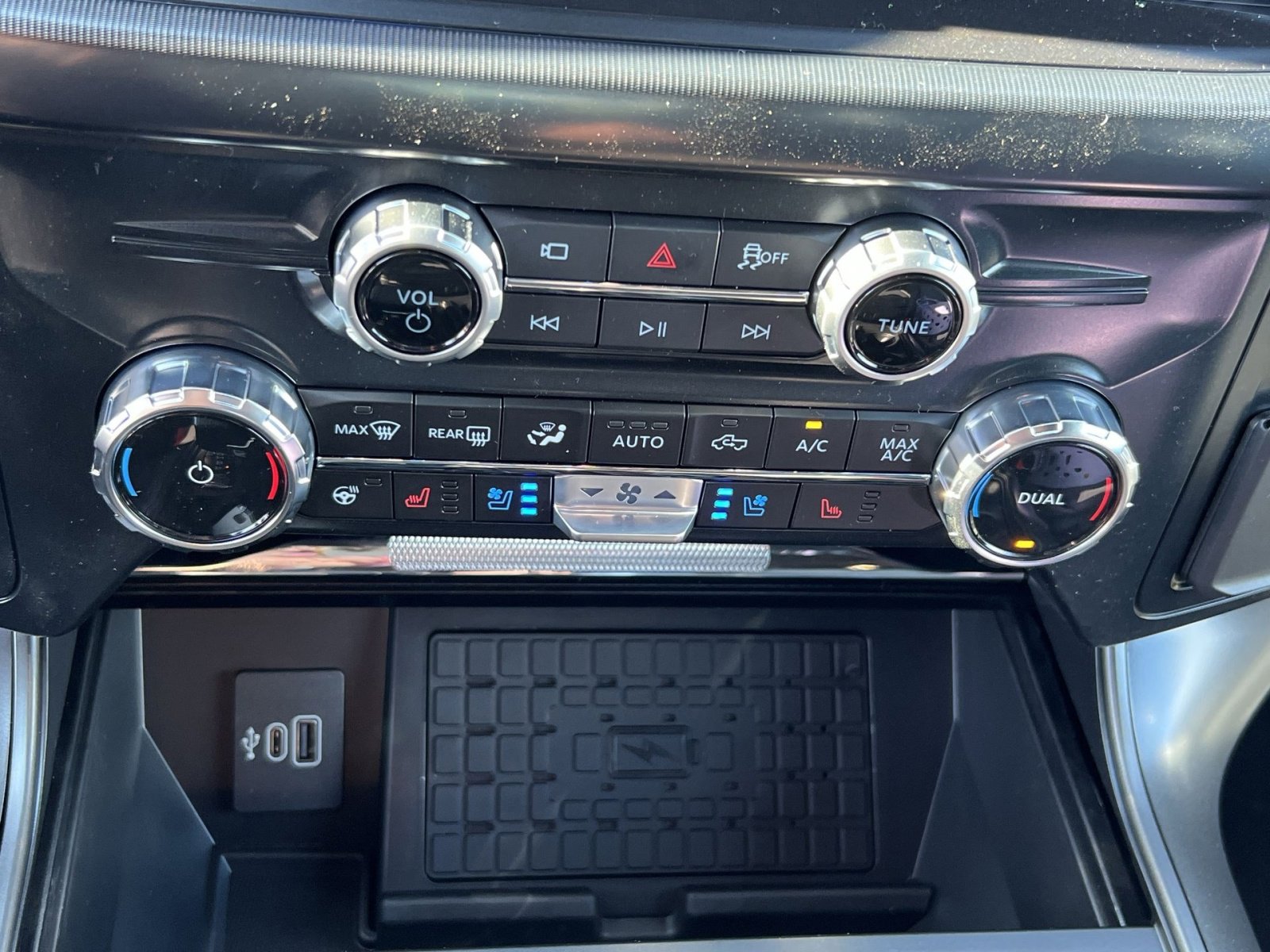 New 2025 Ford F150 Lariat w/ Equipment Group 501A Mid image 21