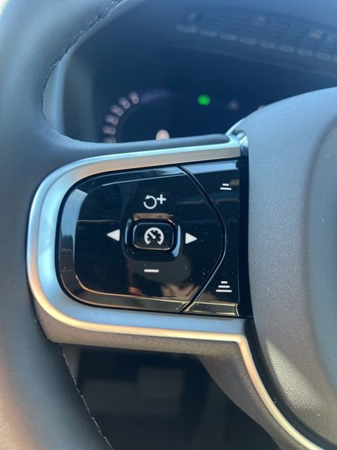 New 2026 Volvo XC90 B6 Ultra image 15