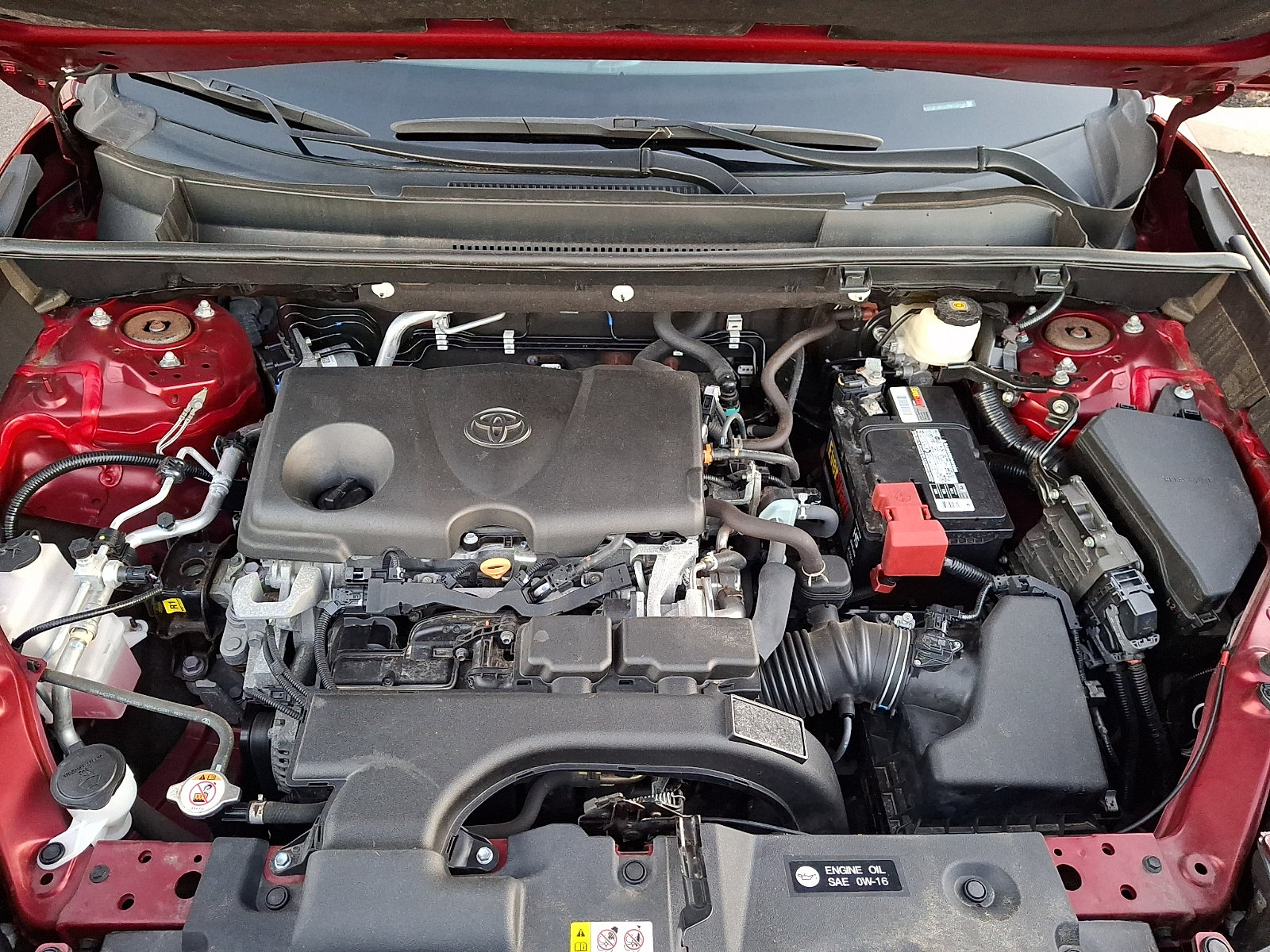 Used 2021 Toyota RAV4 LE AWD/4WD image 27