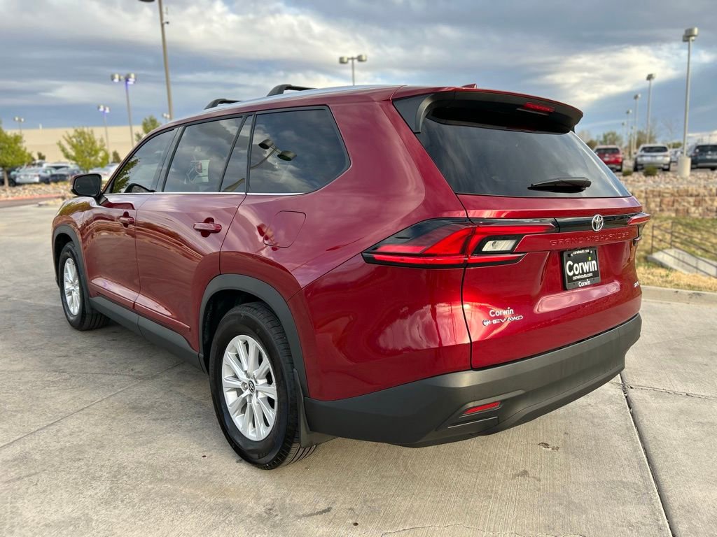 Used 2026 Toyota Grand Highlander XLE image 6