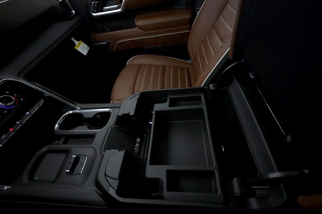 Used 2026 GMC Sierra 3500 Denali Ultimate image 44