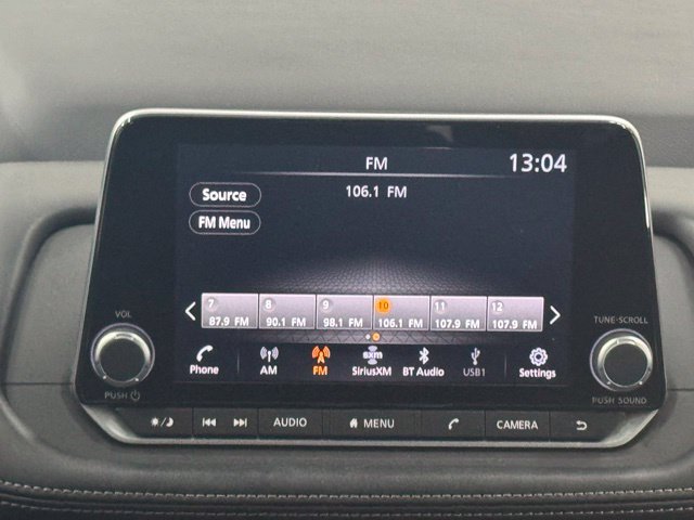 Used 2024 Nissan Rogue SV FWD image 16