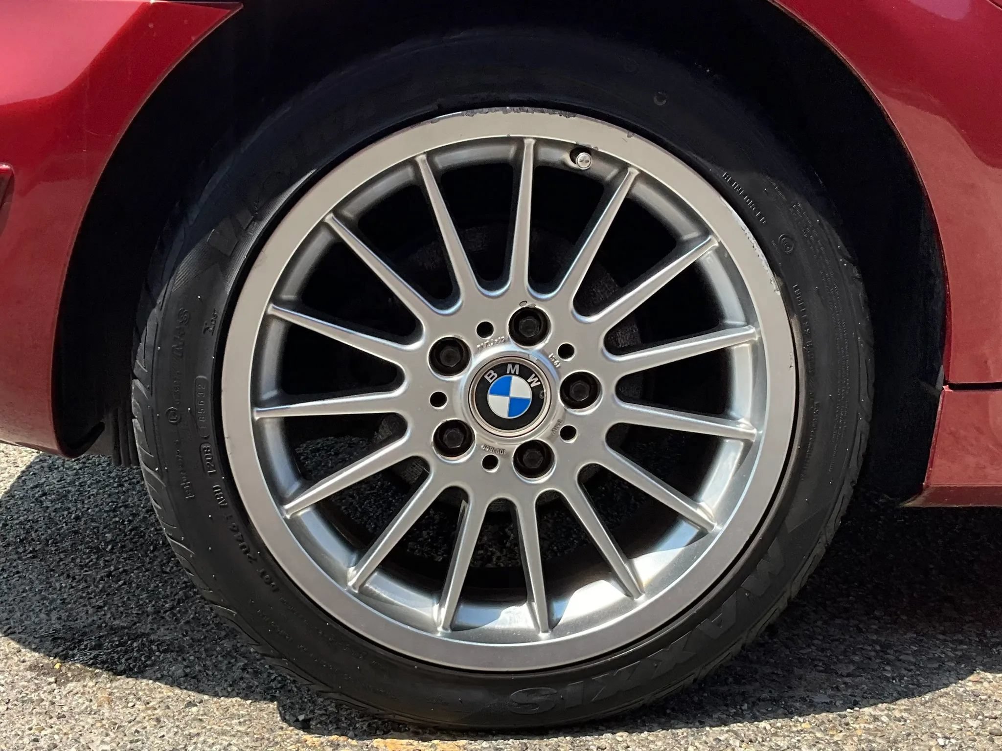 Used 2001 BMW Z3 3.0i RWD image 23