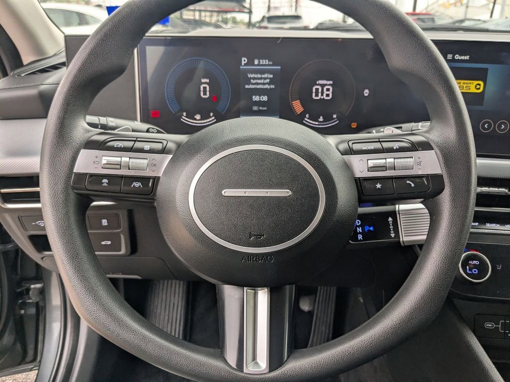 Used 2025 Hyundai Sonata SEL FWD image 17