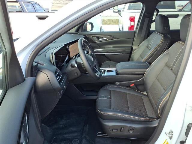 New 2026 Chevrolet Traverse High Country w/ LPO, Floor Liner Package image 22