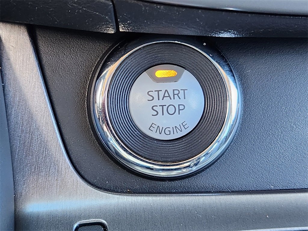 Used 2022 Nissan Murano SV w/ SV Midnight Edition Package image 21