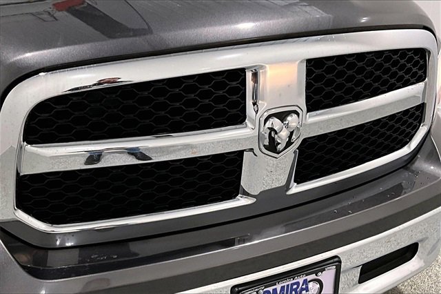 Used 2023 RAM 1500 Classic SLT image 34