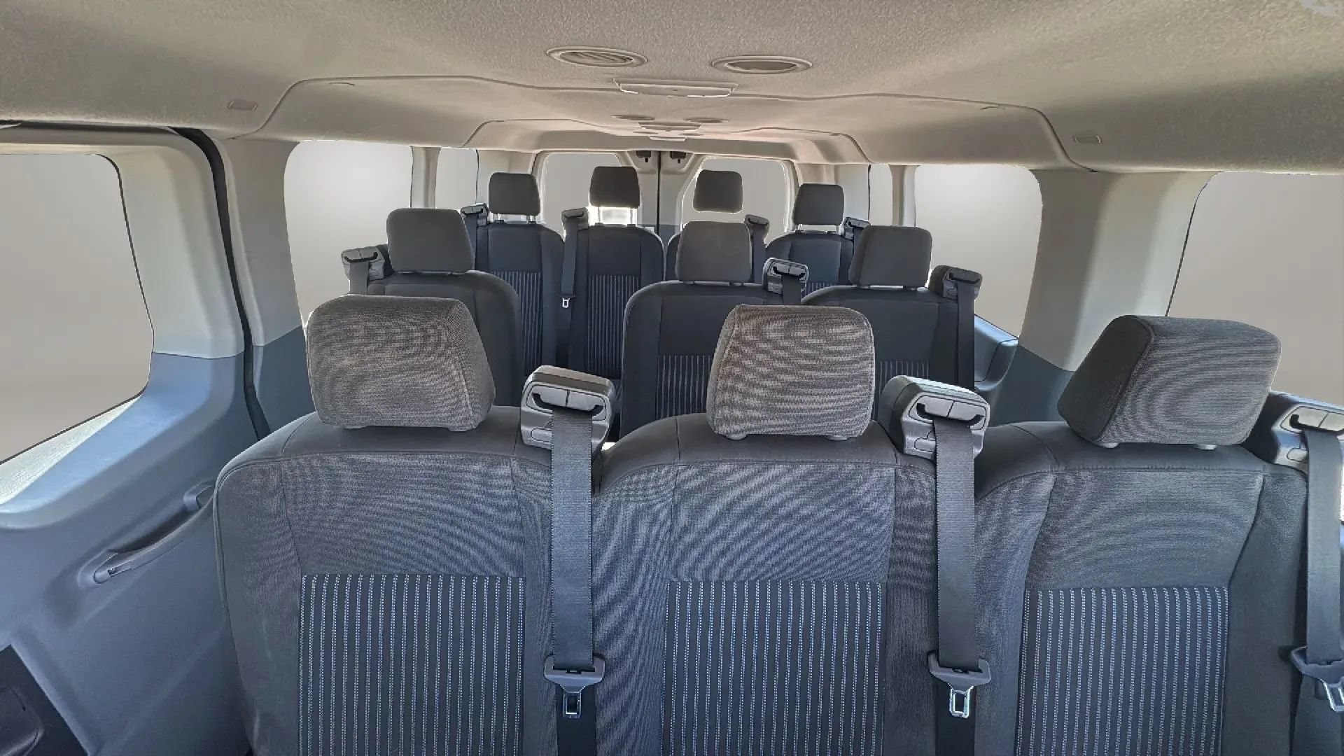 Used 2018 Ford Transit 350 XL RWD image 20