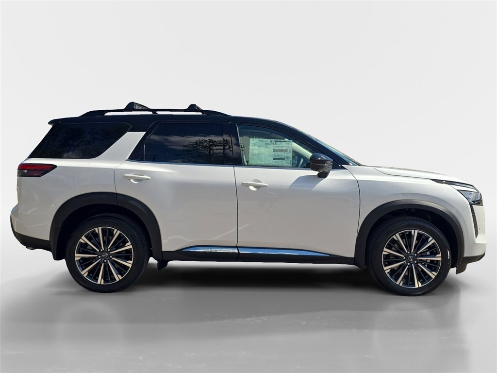 New 2026 Nissan Pathfinder Platinum w/ Lighting Package AWD/4WD image 6