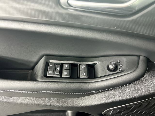 New 2025 Jeep Grand Cherokee Laredo image 15