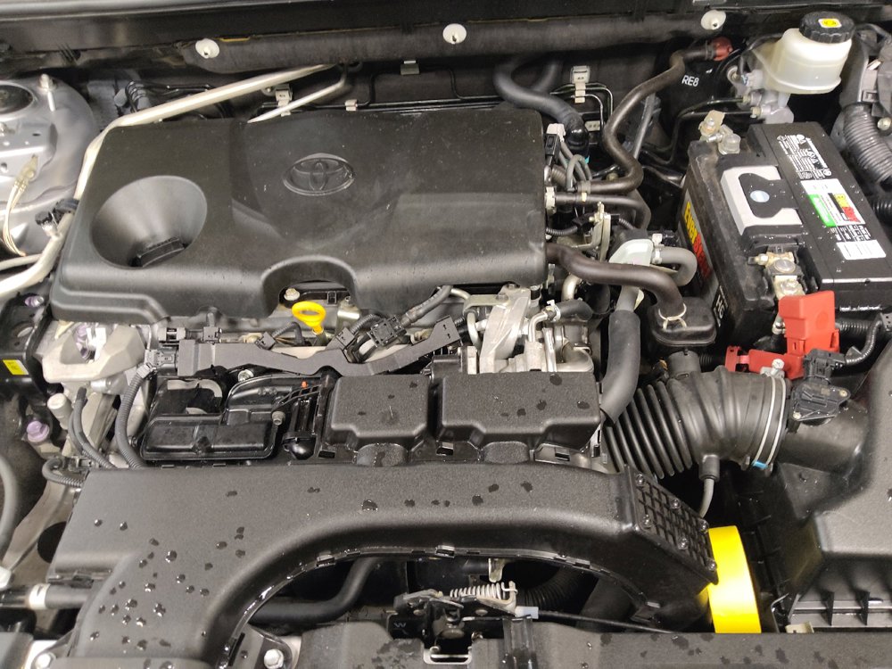 Used 2019 Toyota RAV4 LE FWD image 30