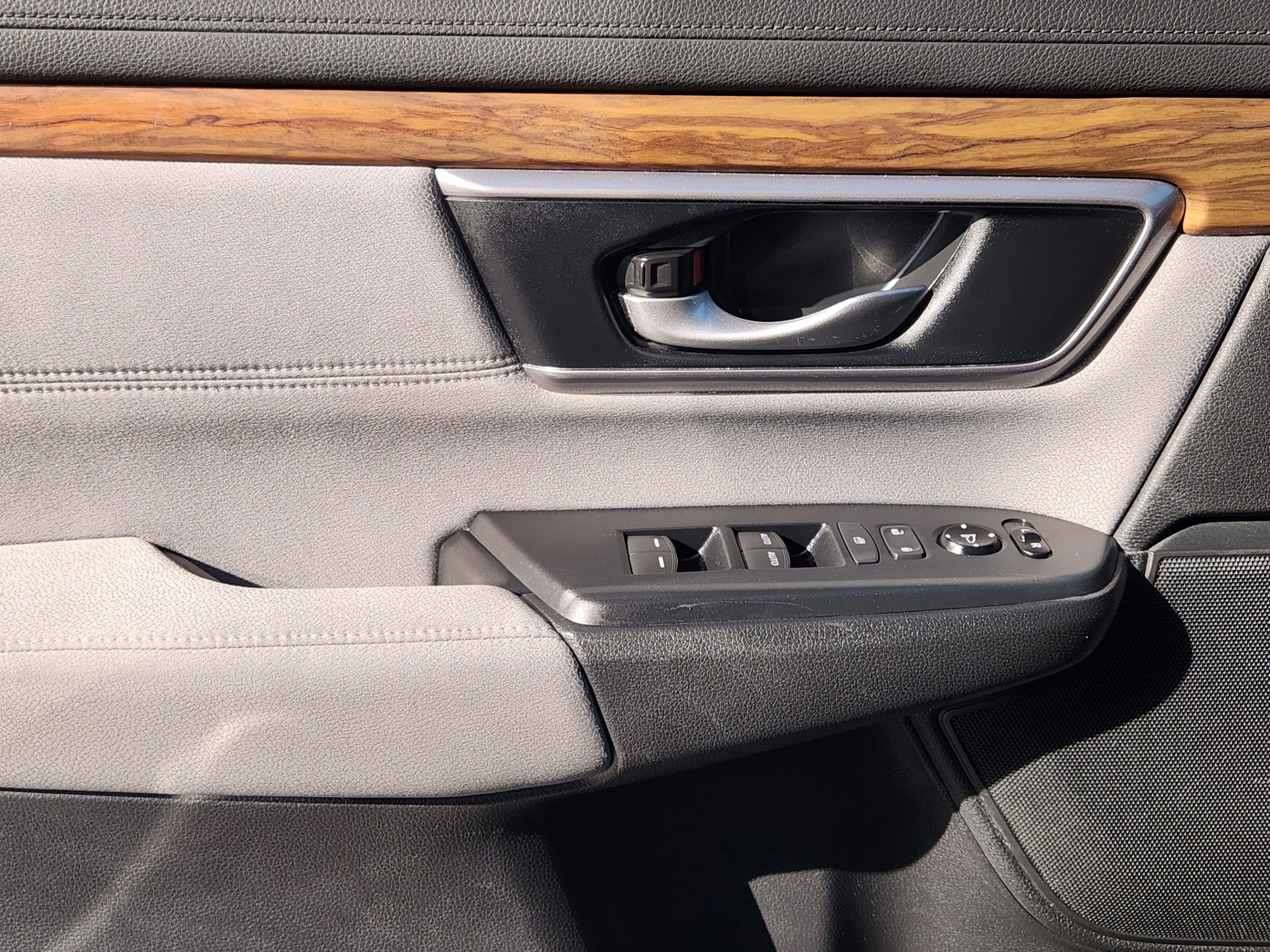 Used 2019 Honda CR-V EX image 23