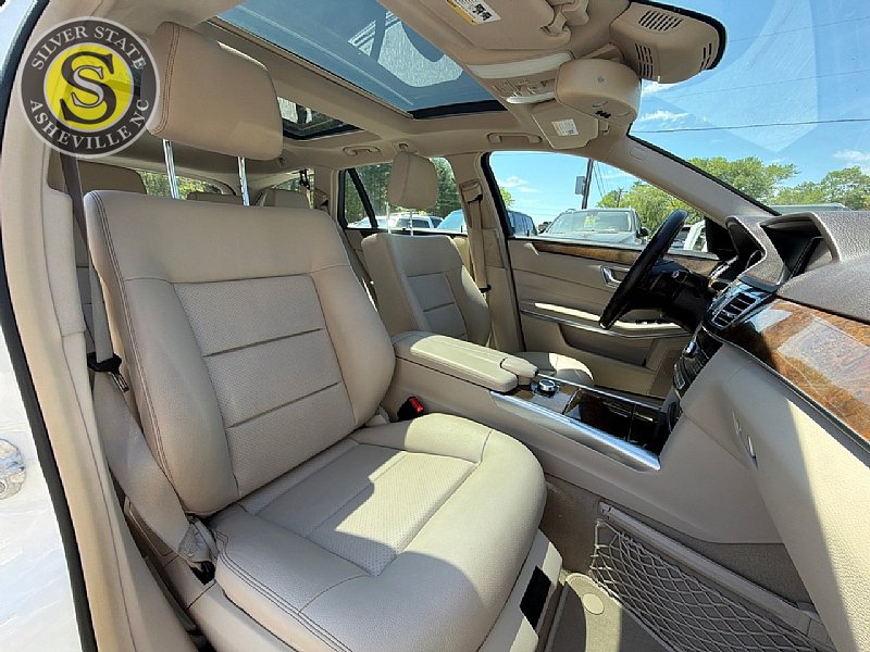 Used 2016 Mercedes-Benz E 350 4MATIC Wagon w/ Premium Package image 17