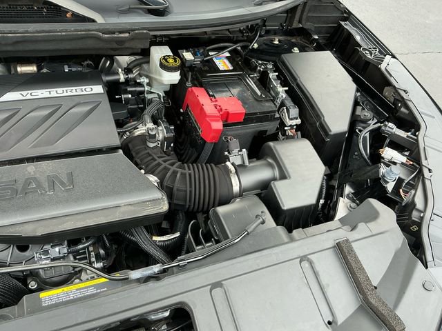 Used 2023 Nissan Rogue SL w/ SL Premium Package image 19