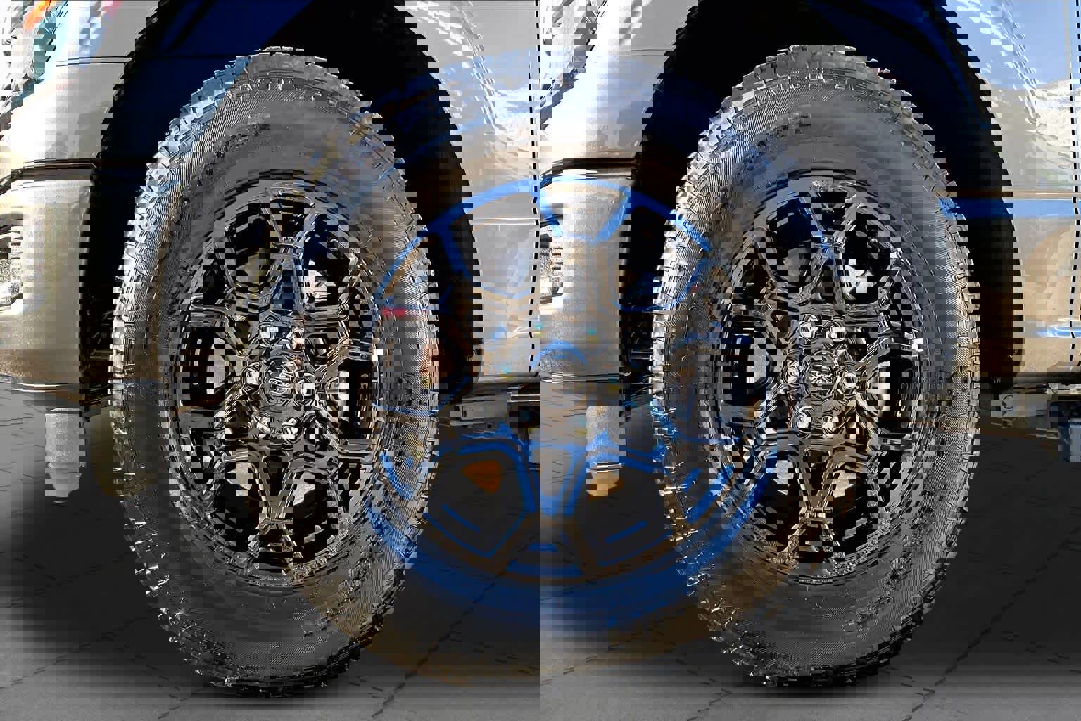 Used 2025 Ford F150 XLT w/ Equipment Group 302A MID image 11