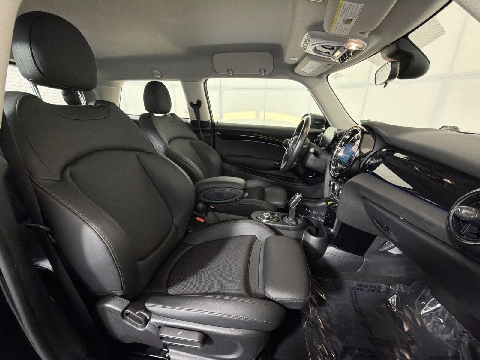 Used 2024 MINI Cooper SE FWD image 26