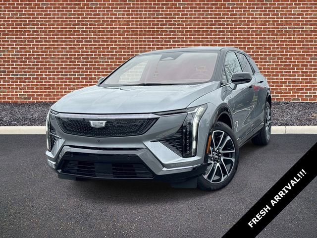 Certified 2025 Cadillac Optiq Sport 2