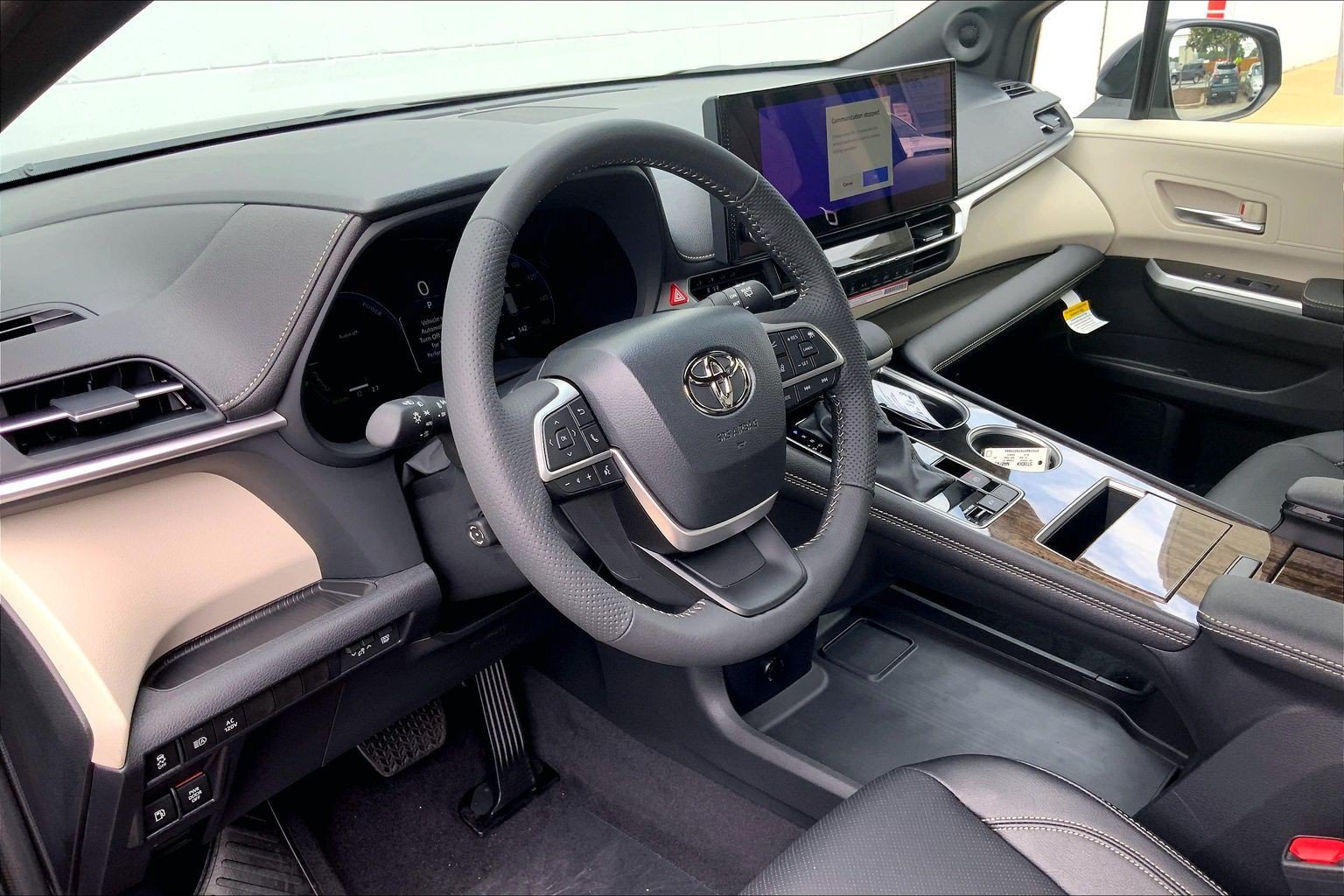 New 2026 Toyota Sienna Limited AWD/4WD image 7