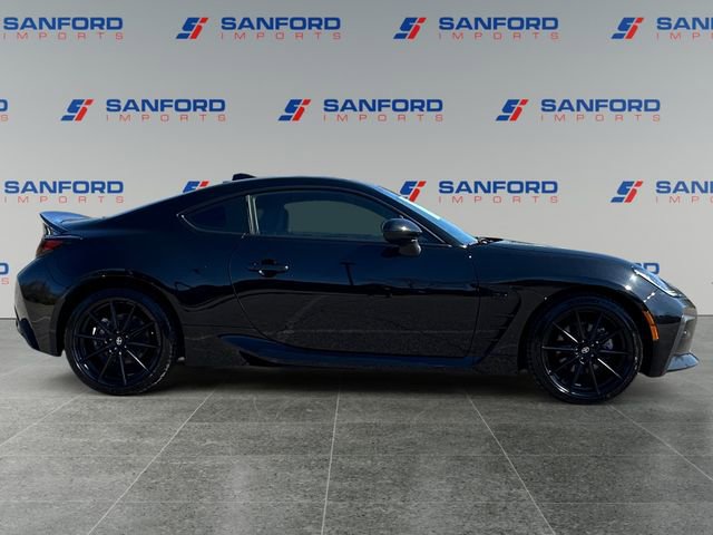 Used 2024 Toyota GR86 Premium image 6