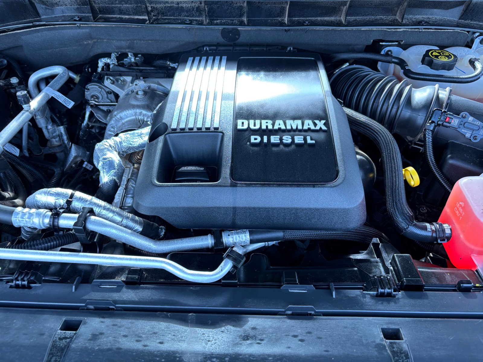 Used 2023 GMC Yukon Denali w/ Advanced Technology Package image 21