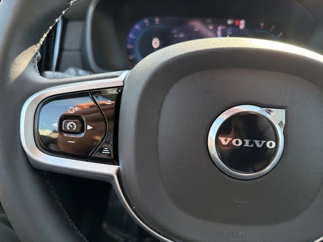 New 2025 Volvo XC90 B6 Plus w/ Protection Package Premier image 21