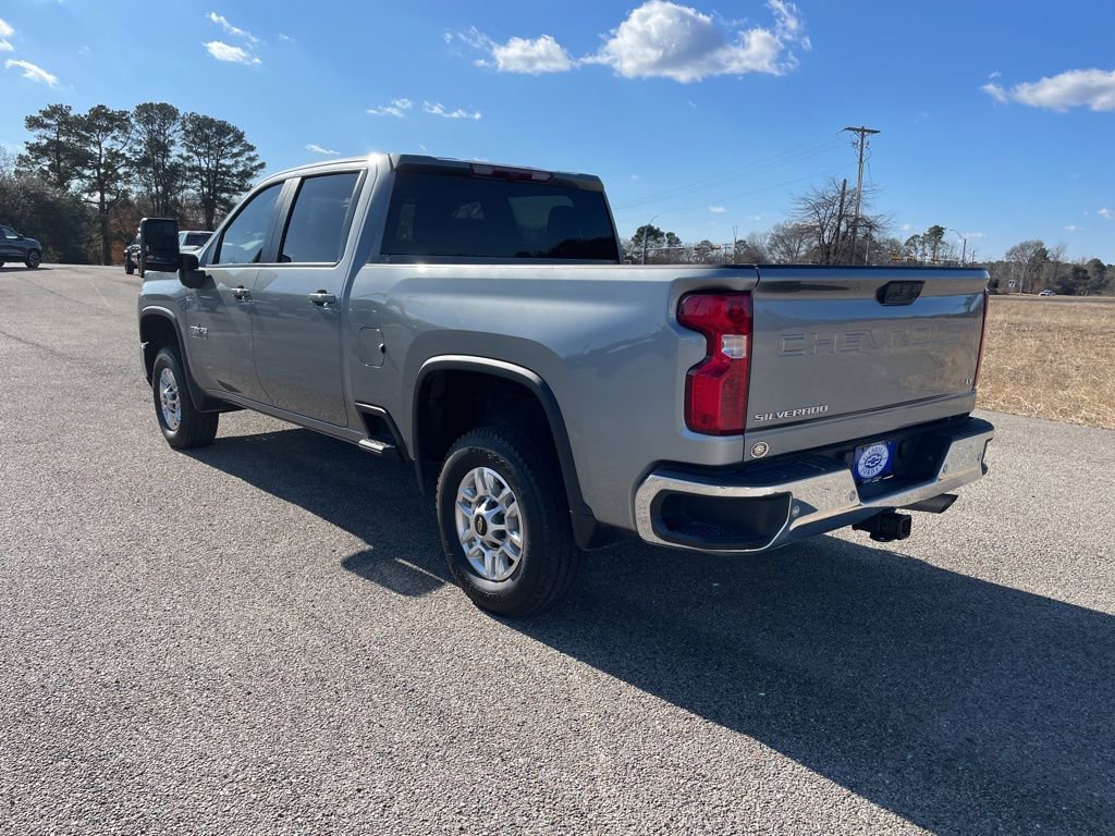 Used 2025 Chevrolet Silverado 2500 LT w/ Texas Edition image 3